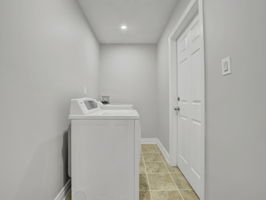  Photo 34