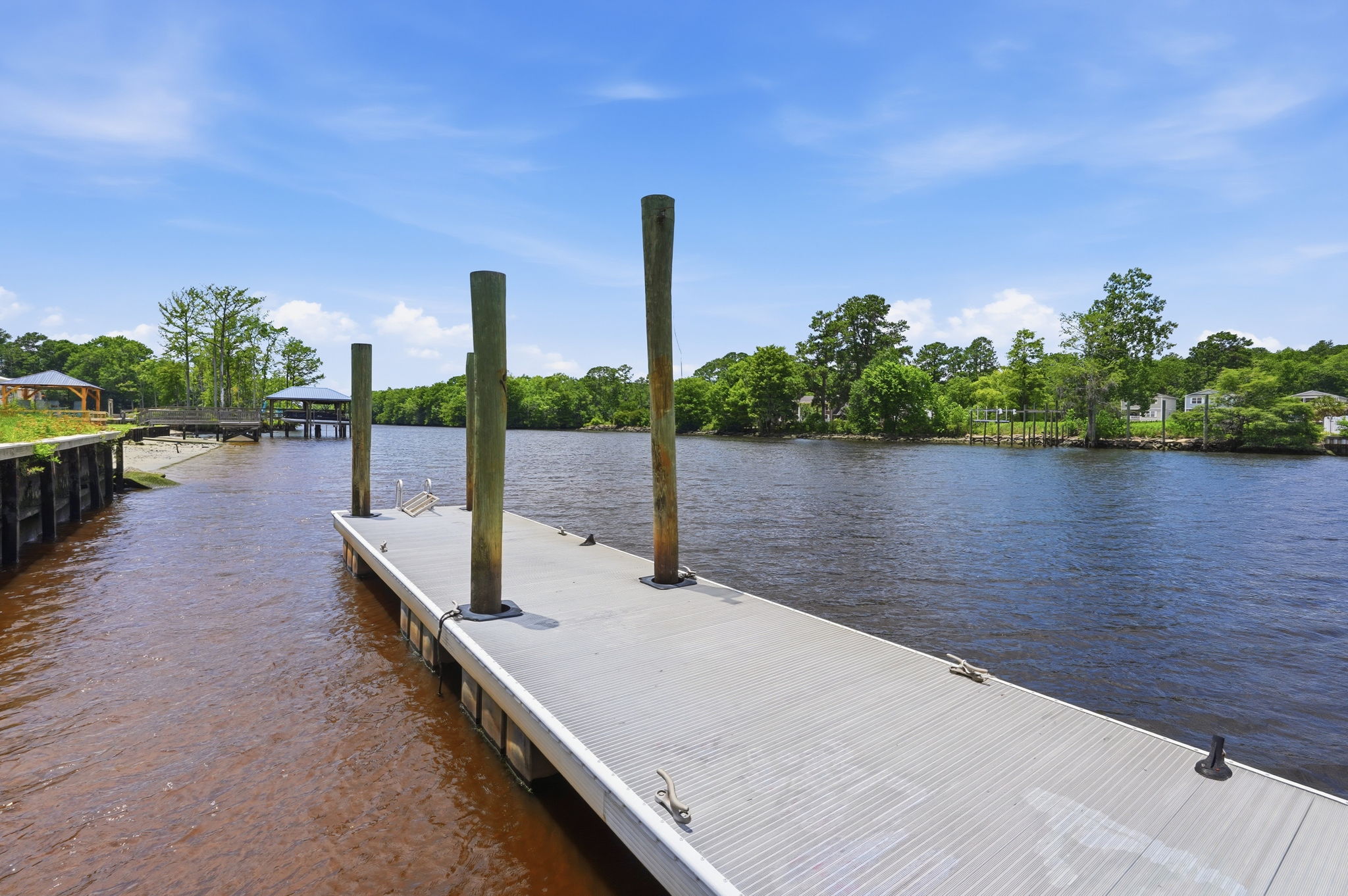  Photo 23