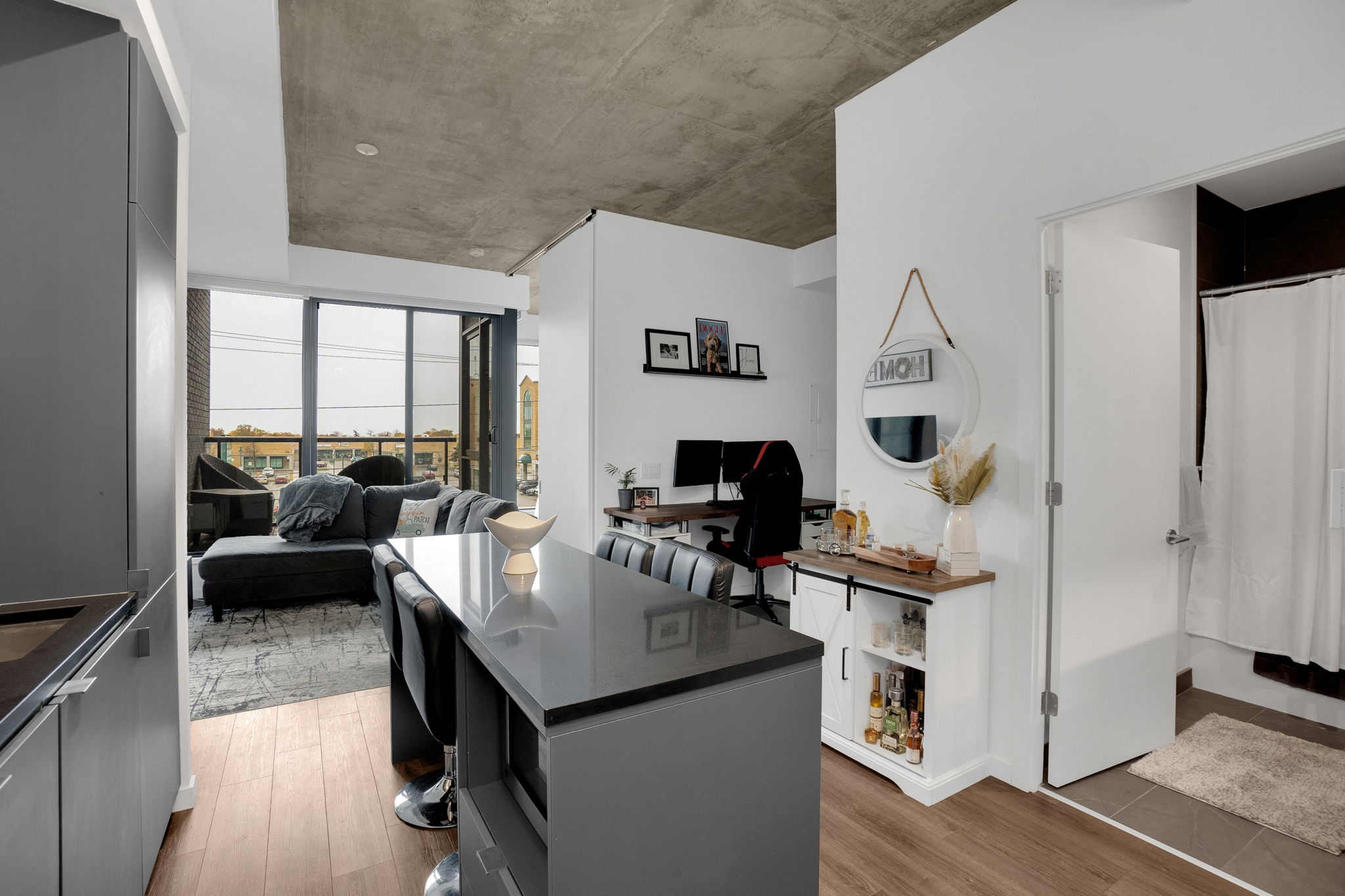 7 Smith Crescent, Toronto, ON M8Z 0G3, Canada Photo 10