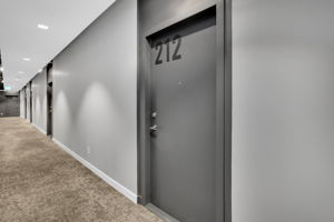 7 Smith Crescent, Toronto, ON M8Z 0G3, Canada Photo 5