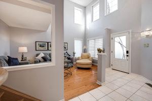7 Southwell Ave, Whitby, ON L1P 1M5, Canada Photo 5
