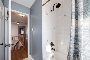 7 Southwell Ave, Whitby, ON L1P 1M5, Canada Photo 27