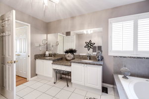 7 Southwell Ave, Whitby, ON L1P 1M5, Canada Photo 38
