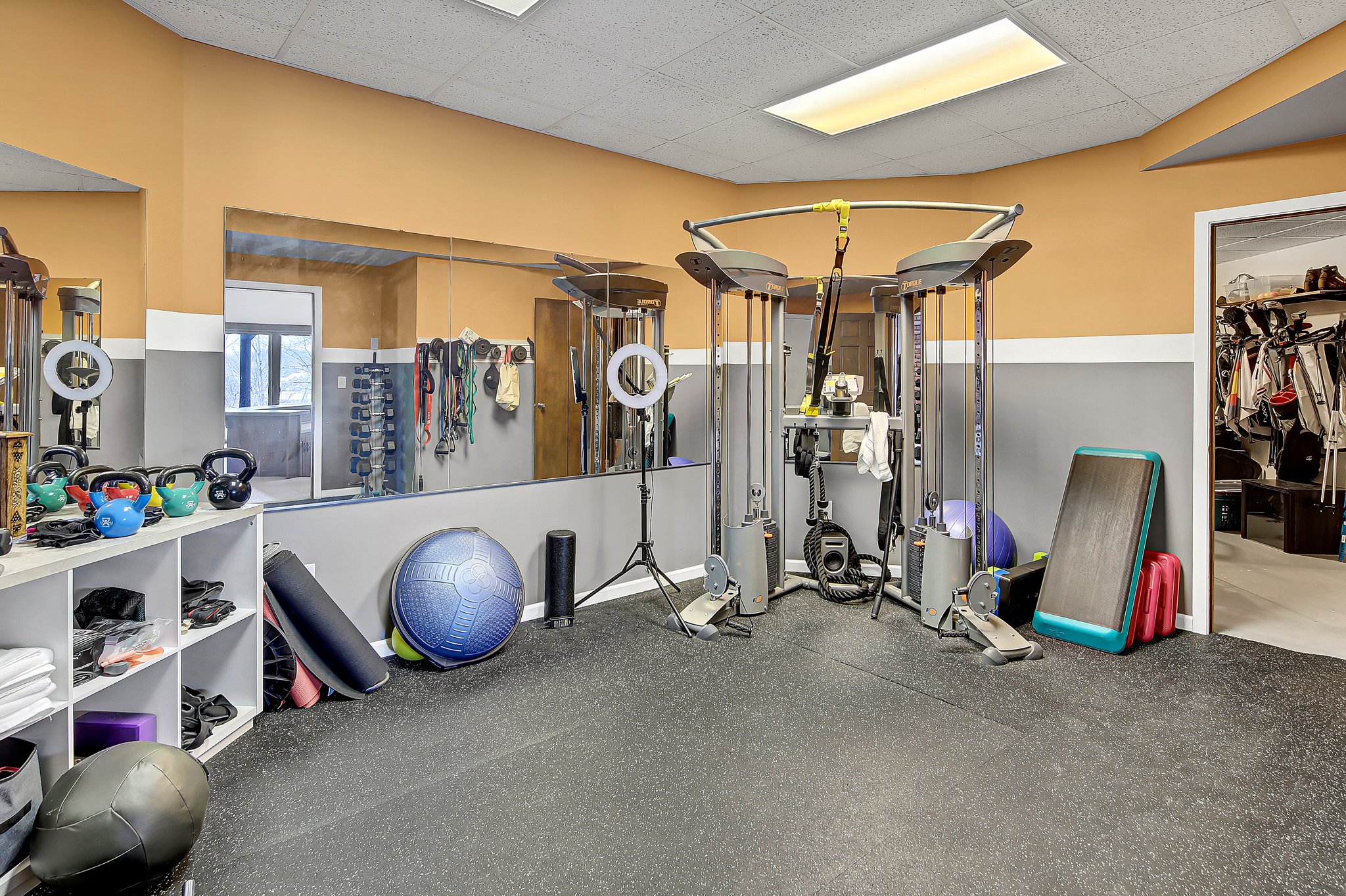 7 W Bay Ln, North Oaks, MN 55127, USA Photo 83