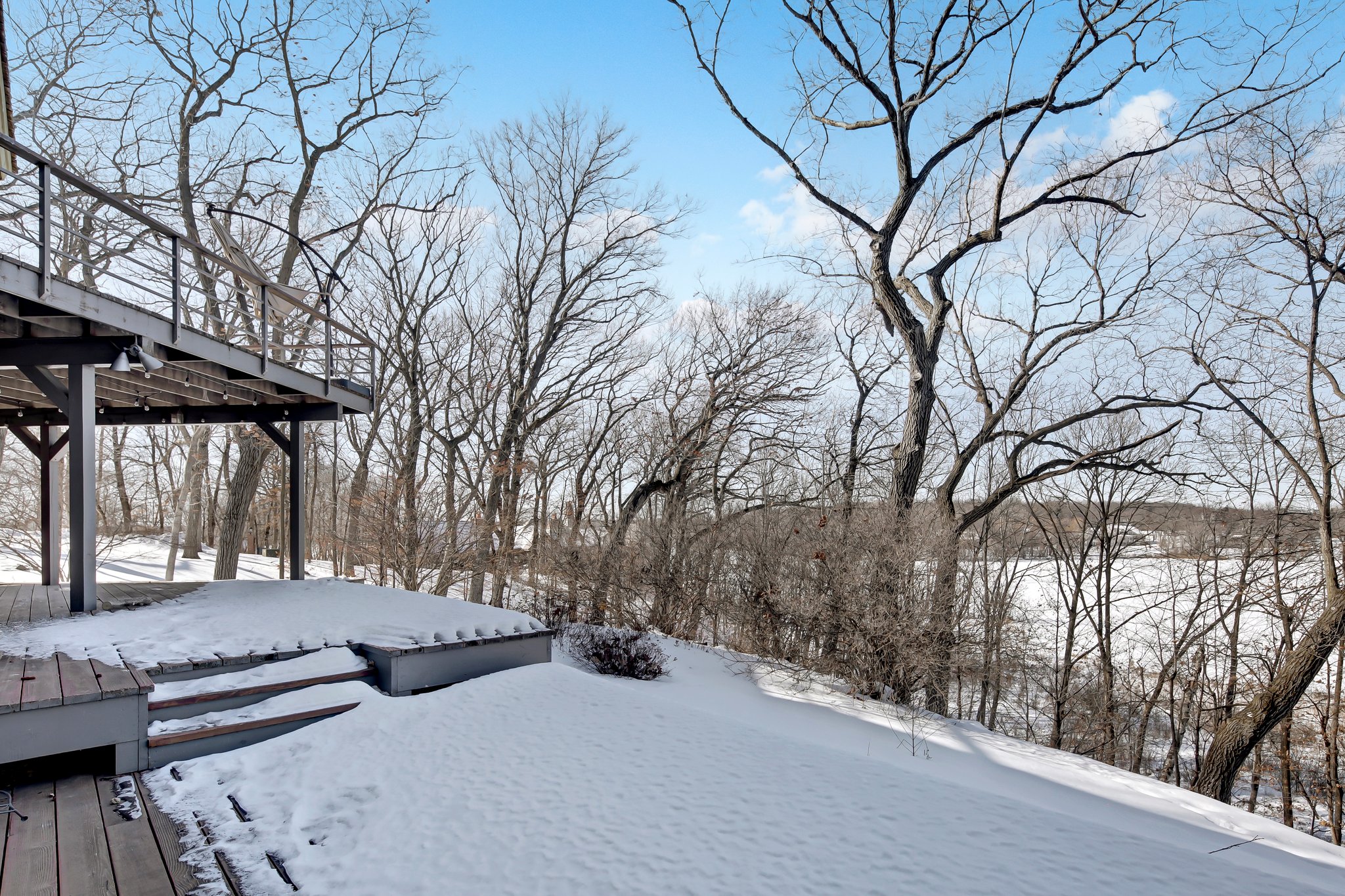 7 W Bay Ln, North Oaks, MN 55127, USA Photo 90