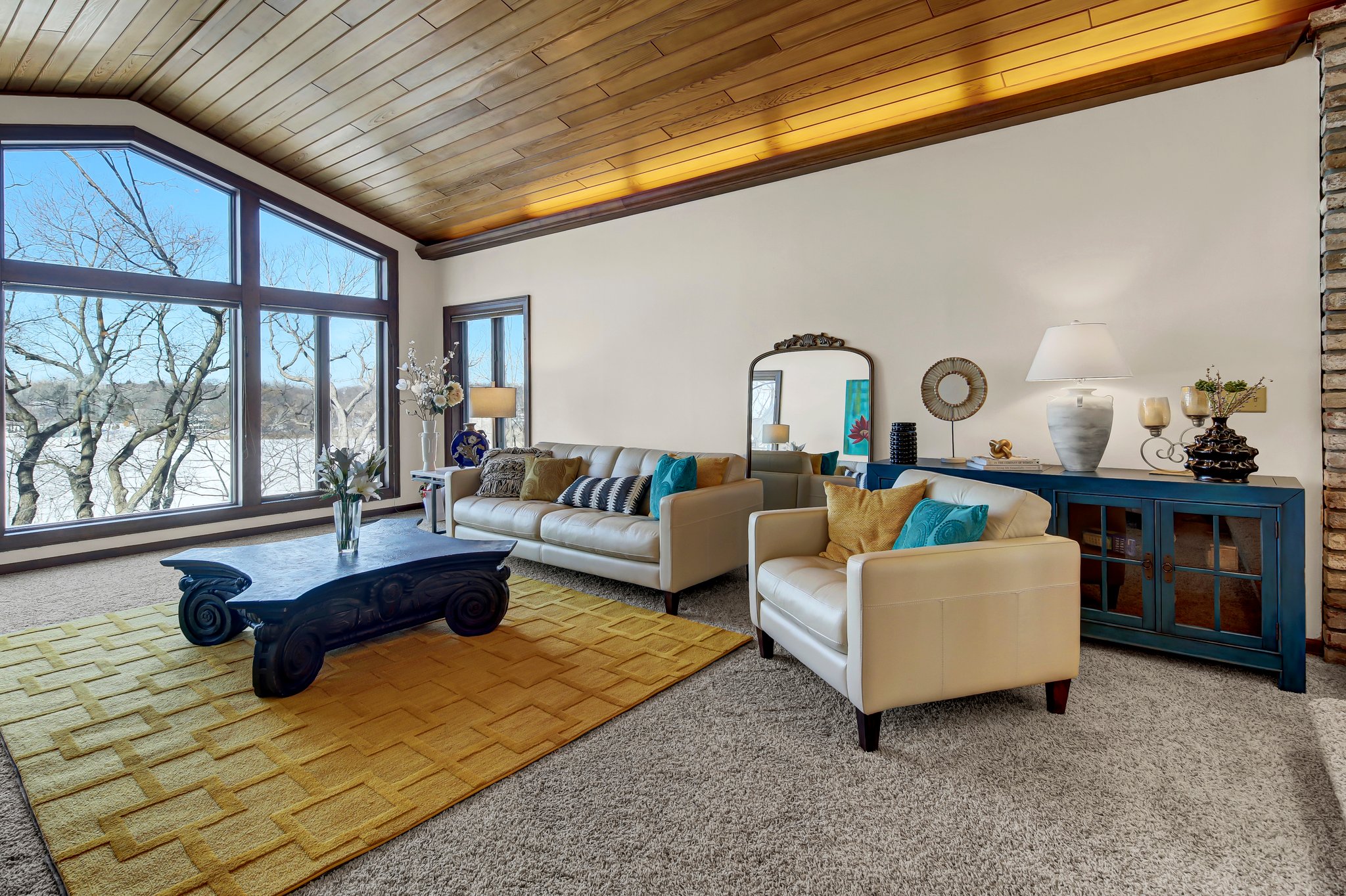 7 W Bay Ln, North Oaks, MN 55127, USA Photo 8