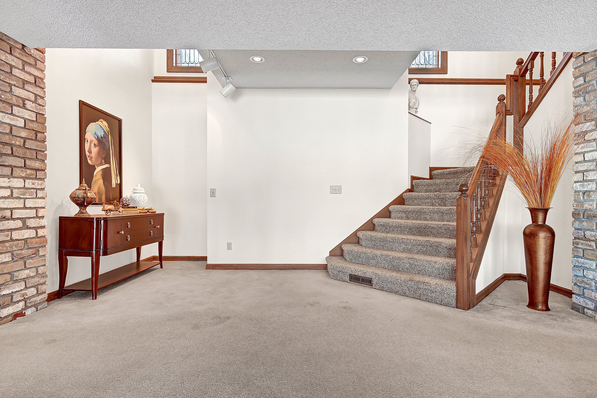 7 W Bay Ln, North Oaks, MN 55127, USA Photo 51