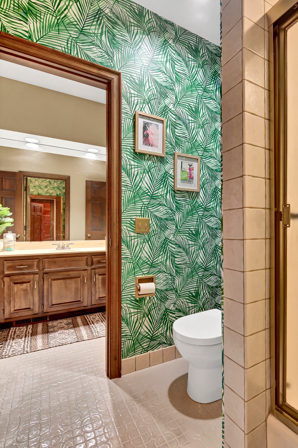 7 W Bay Ln, North Oaks, MN 55127, USA Photo 65