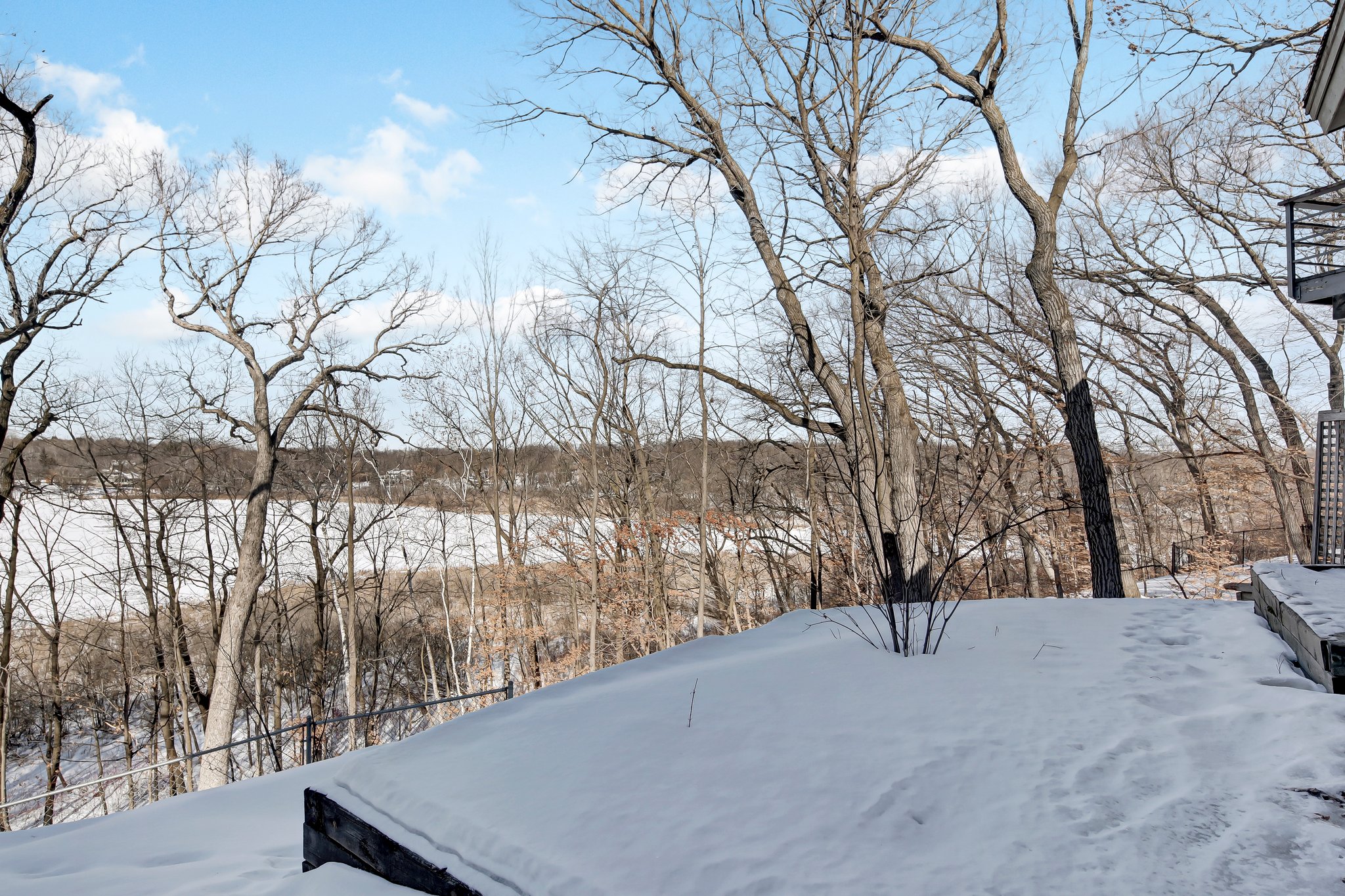 7 W Bay Ln, North Oaks, MN 55127, USA Photo 89