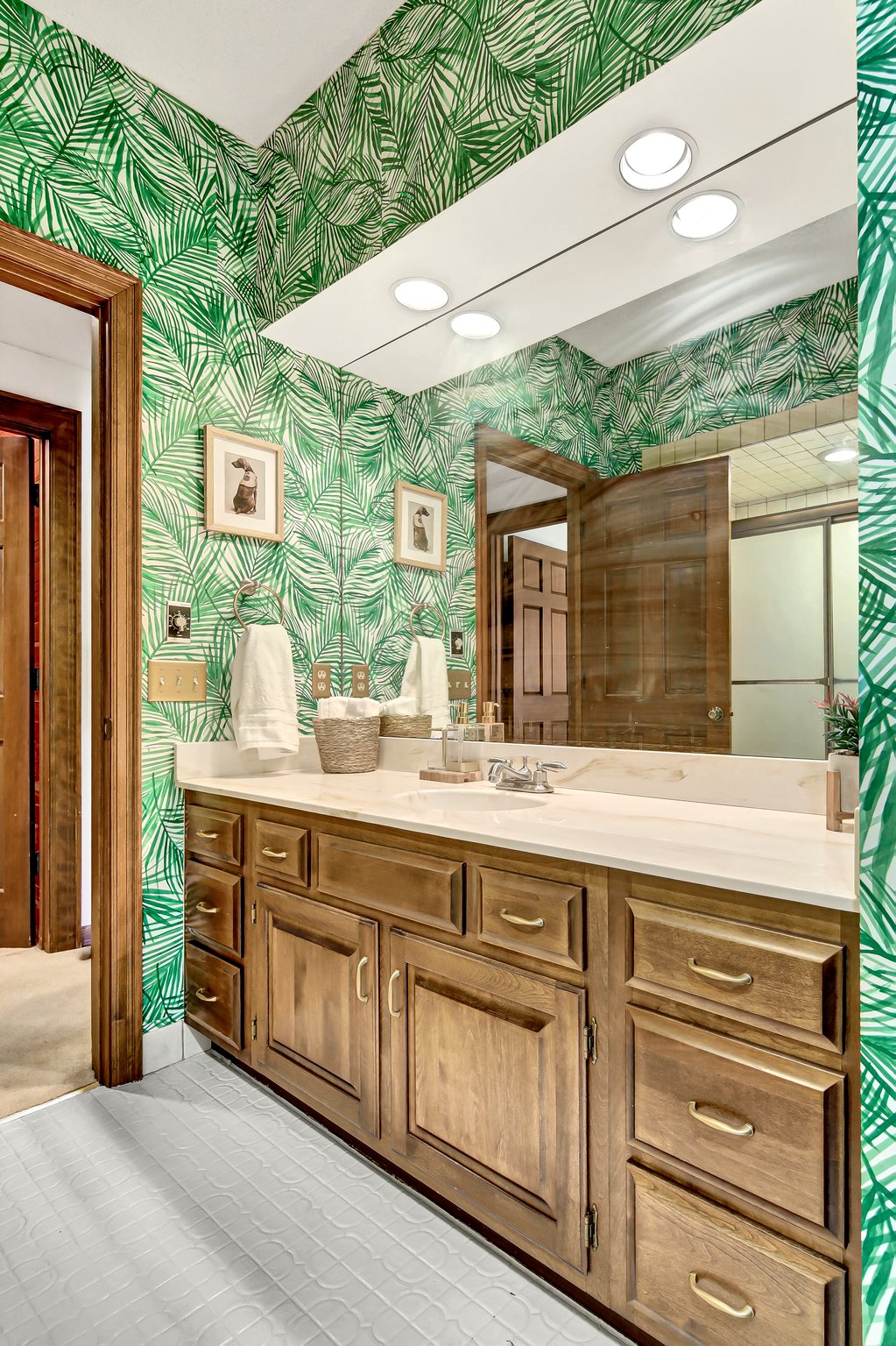 7 W Bay Ln, North Oaks, MN 55127, USA Photo 66