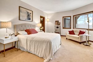 7 W Bay Ln, North Oaks, MN 55127, USA Photo 69