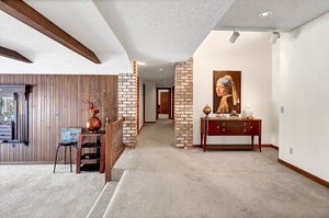 7 W Bay Ln, North Oaks, MN 55127, USA Photo 51