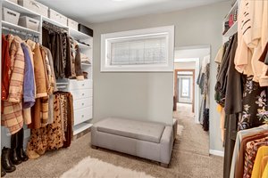 7 W Bay Ln, North Oaks, MN 55127, USA Photo 36