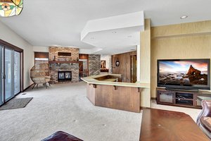 7 W Bay Ln, North Oaks, MN 55127, USA Photo 80