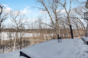 7 W Bay Ln, North Oaks, MN 55127, USA Photo 88