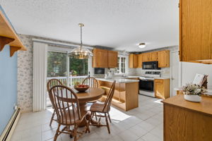 Kitchen/Dining combo