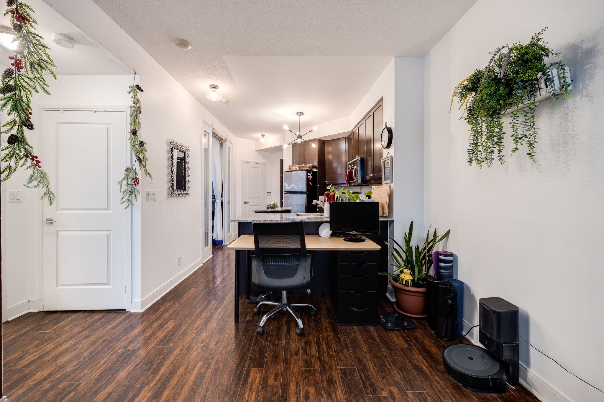 Mississauga property showcase — delivered property photograph 11