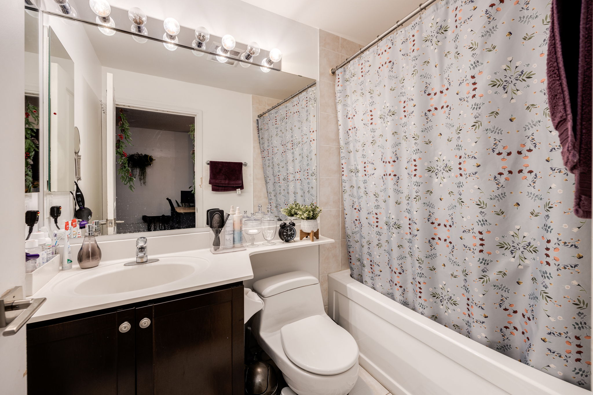 Mississauga property showcase — delivered property photograph 16