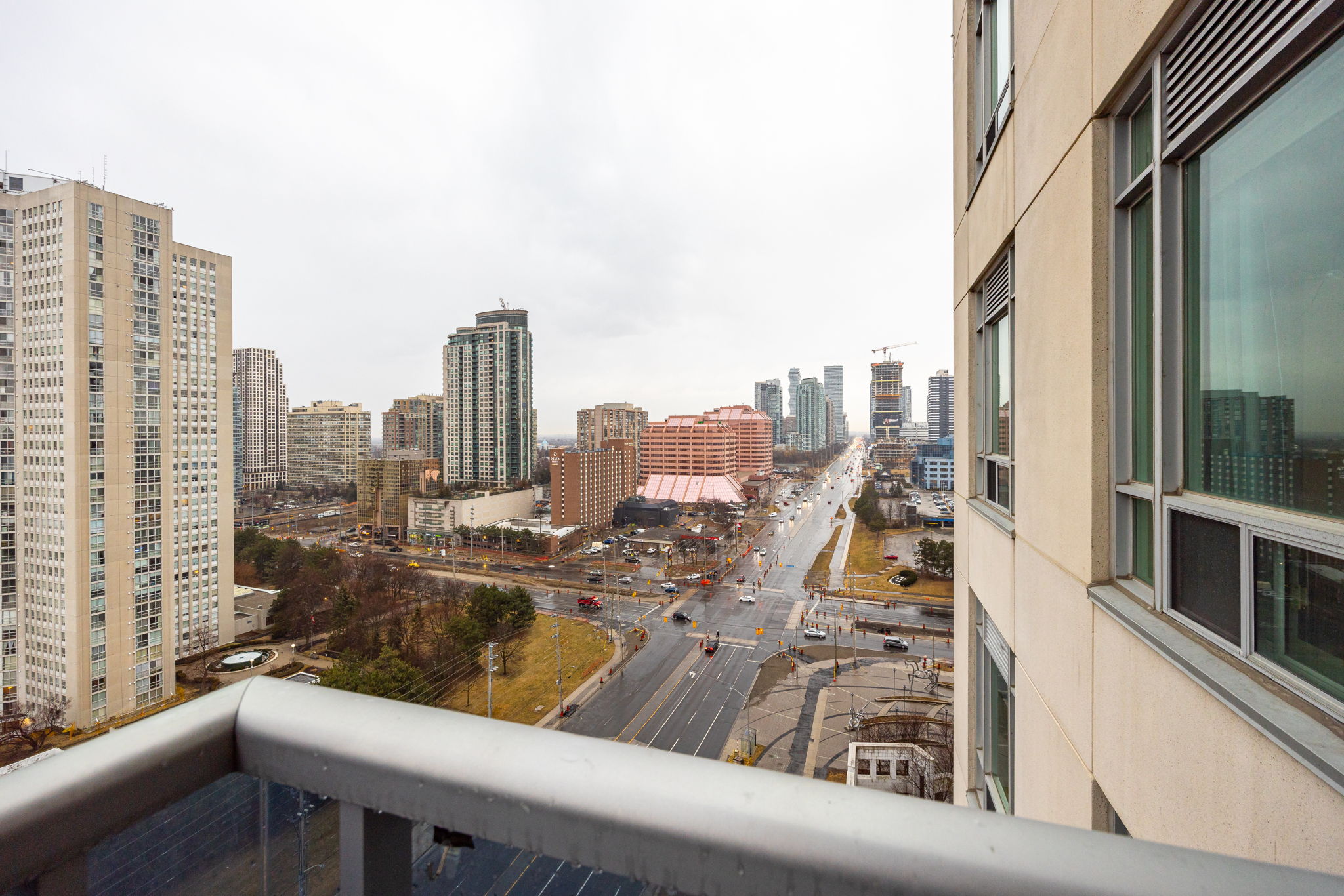 Mississauga property showcase — delivered property photograph 22