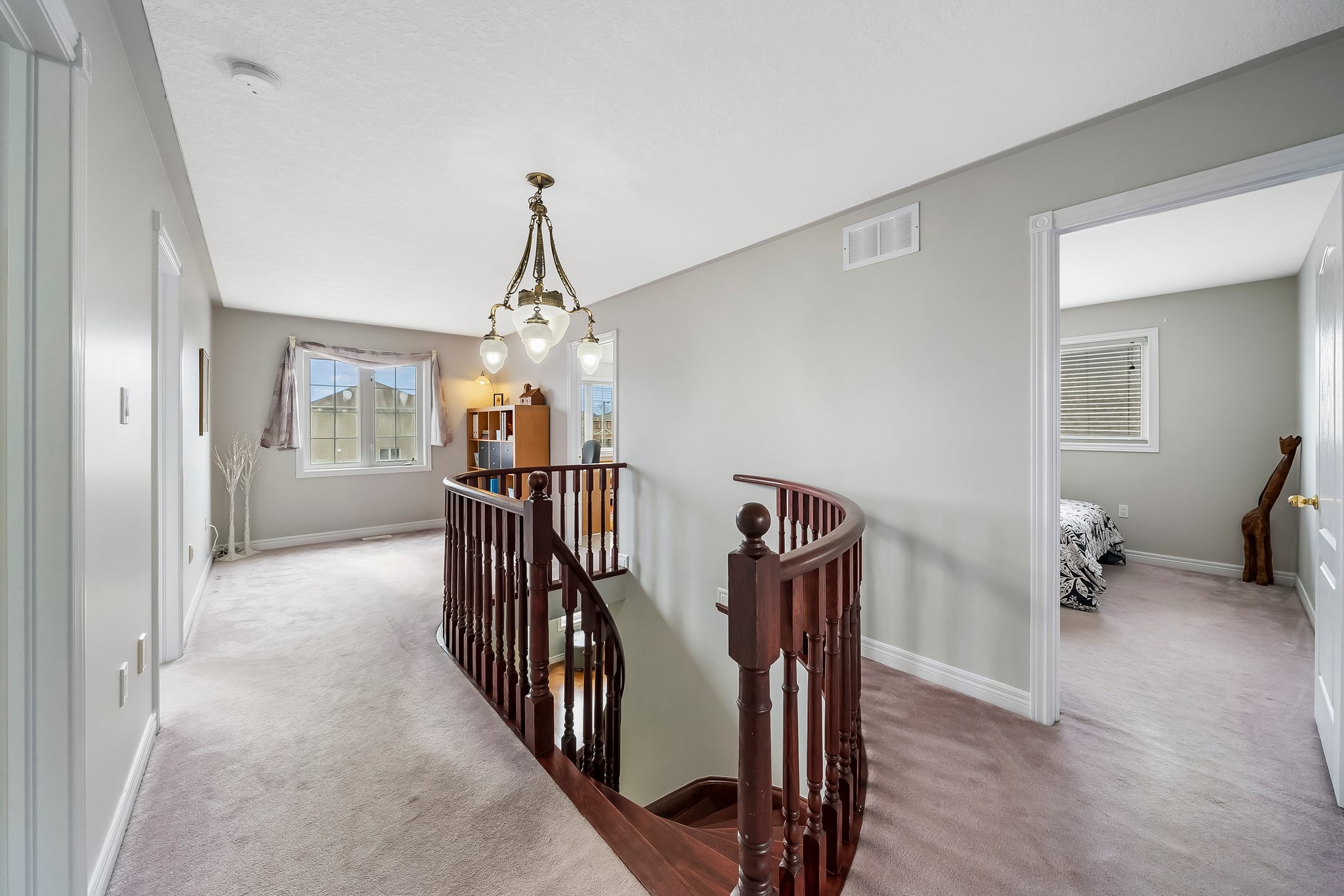 70 Bambi Crescent, ON L4P 4C6 REALPix Interior & Real