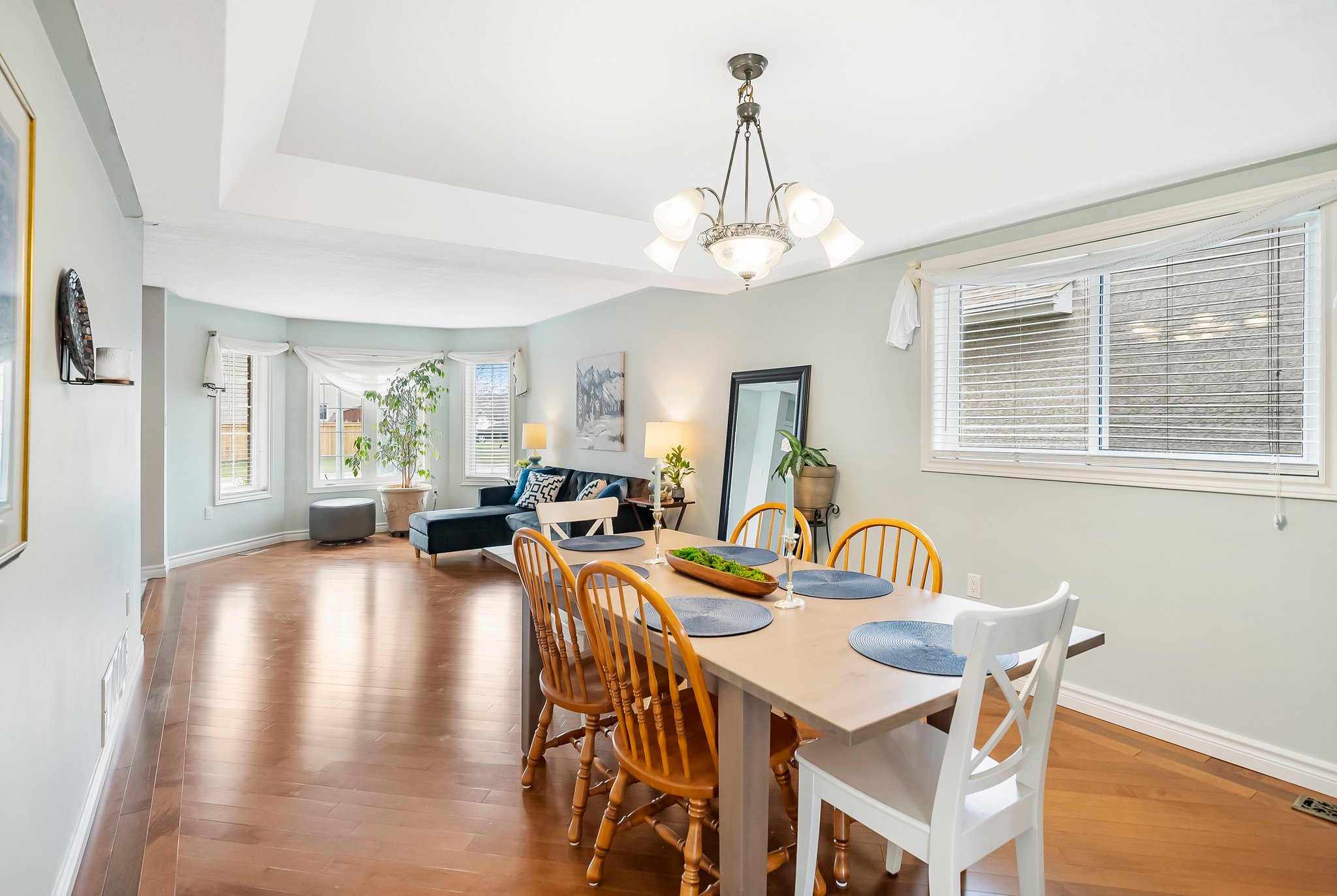 70 Bambi Crescent, ON L4P 4C6 REALPix Interior & Real