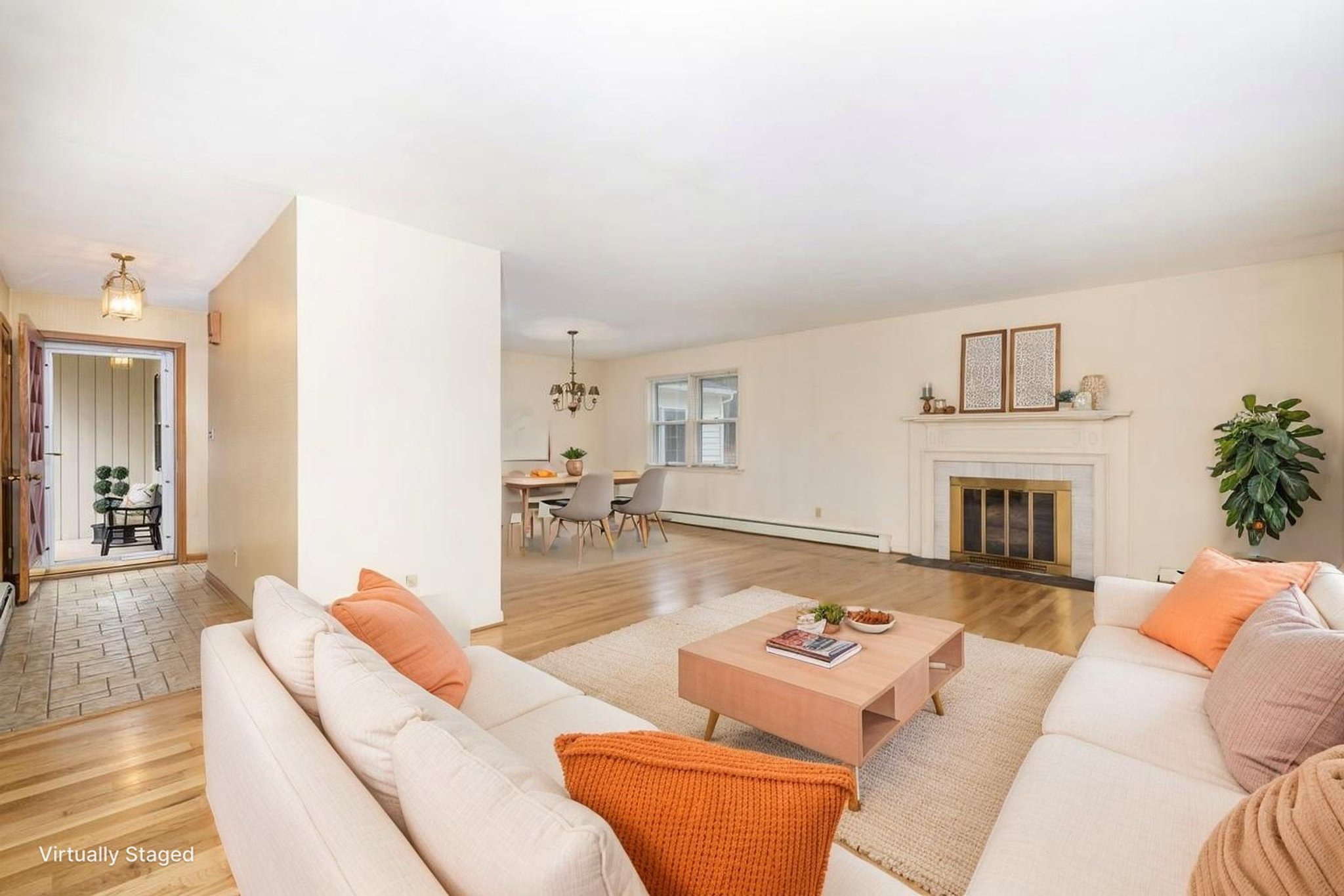 d4MrS virtually staged.jpeg