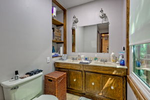  Photo 41