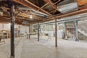  Photo 34
