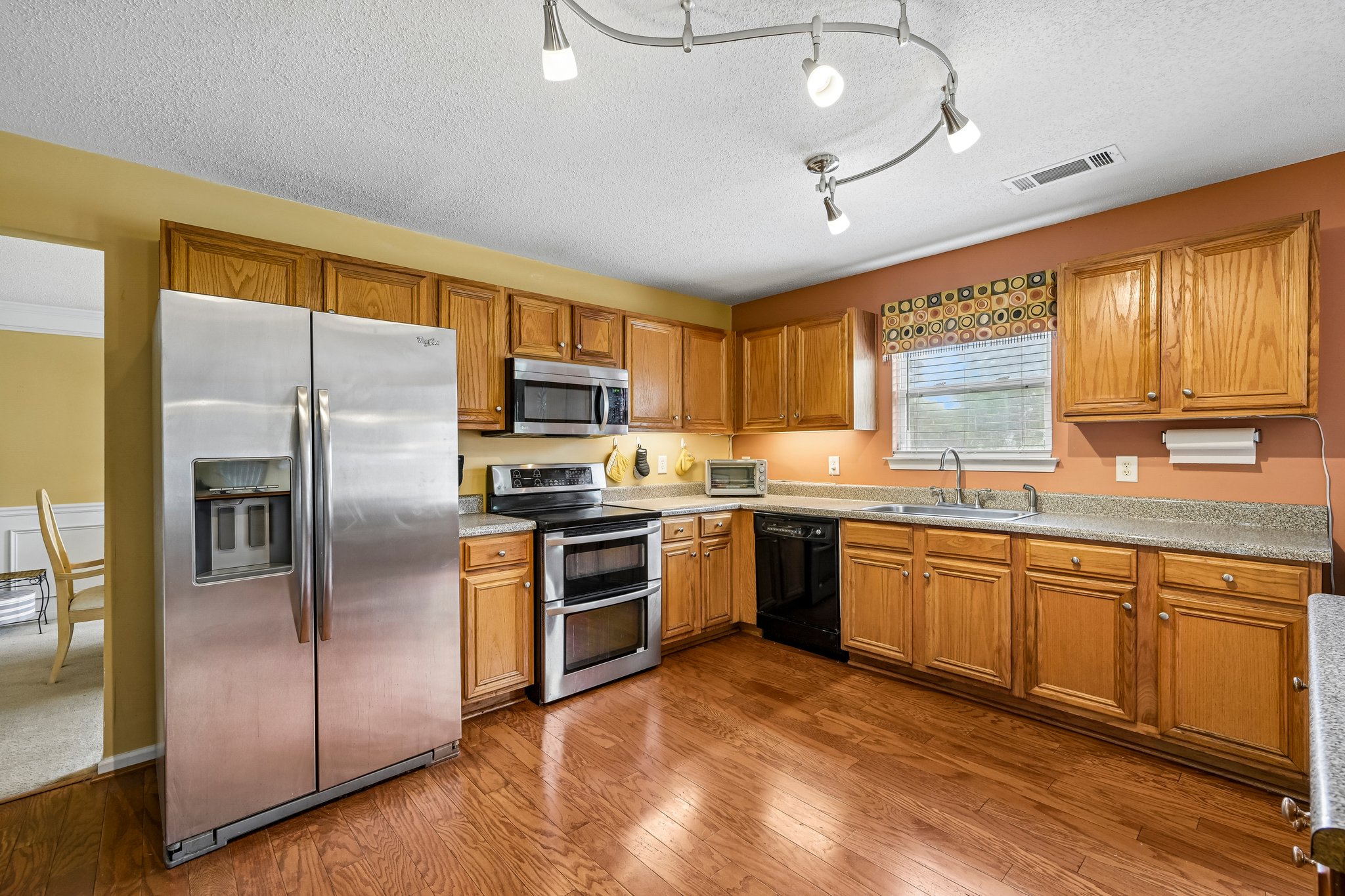 Fieldstone Dr-S2904-016.jpg