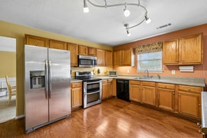 Fieldstone Dr-S2904-016.jpg