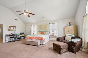 Fieldstone Dr-S2904-025.jpg
