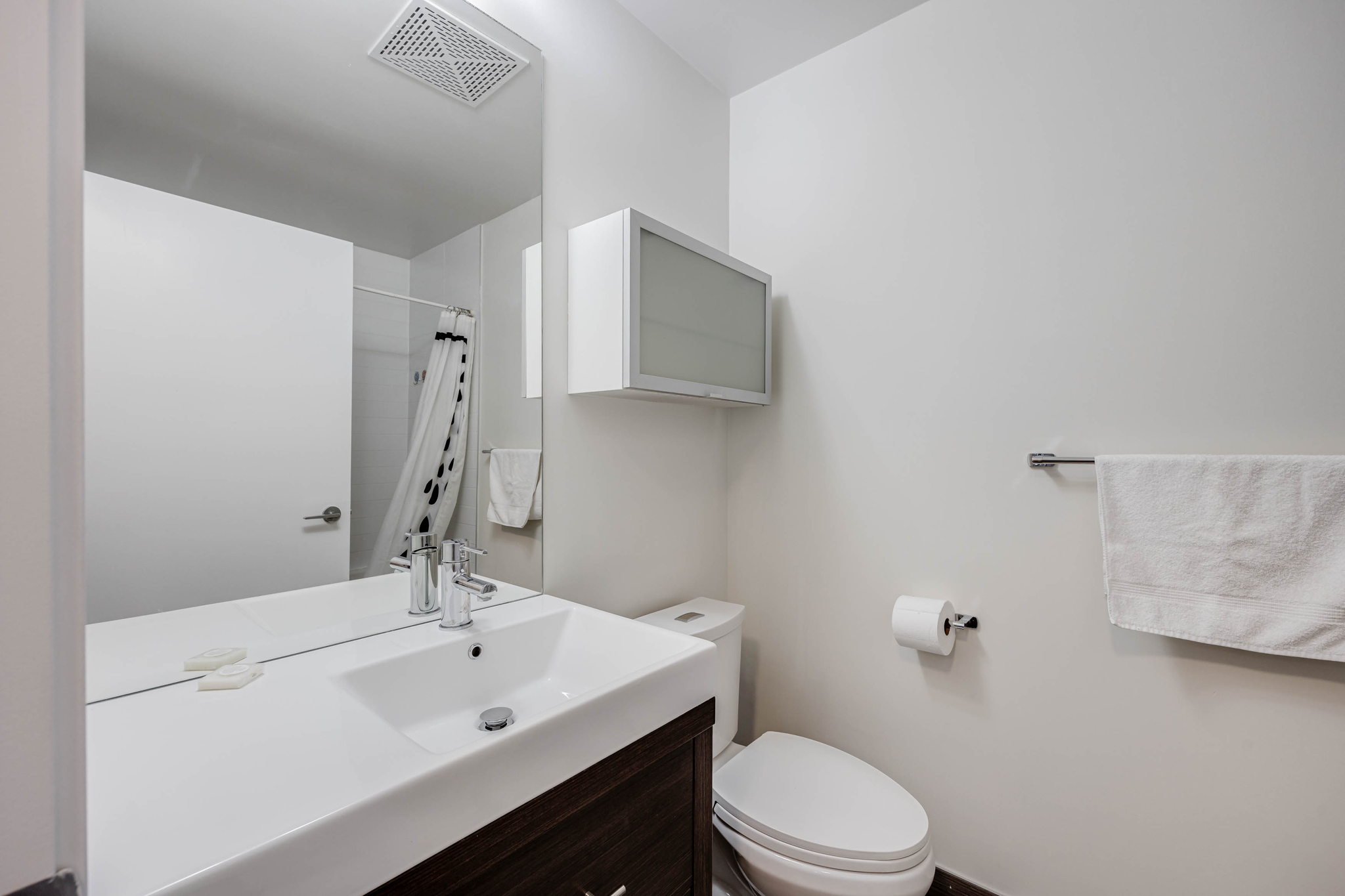 Toronto property showcase — delivered property photograph 11