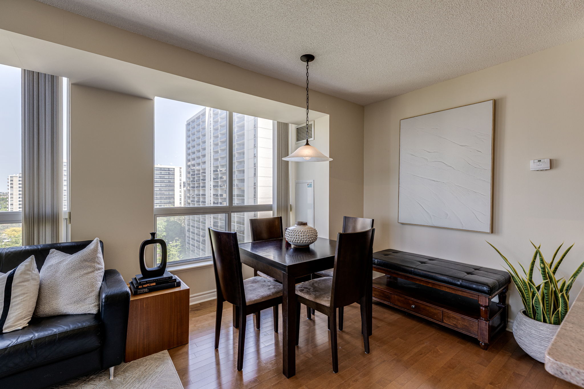 Toronto property showcase — delivered property photograph 11