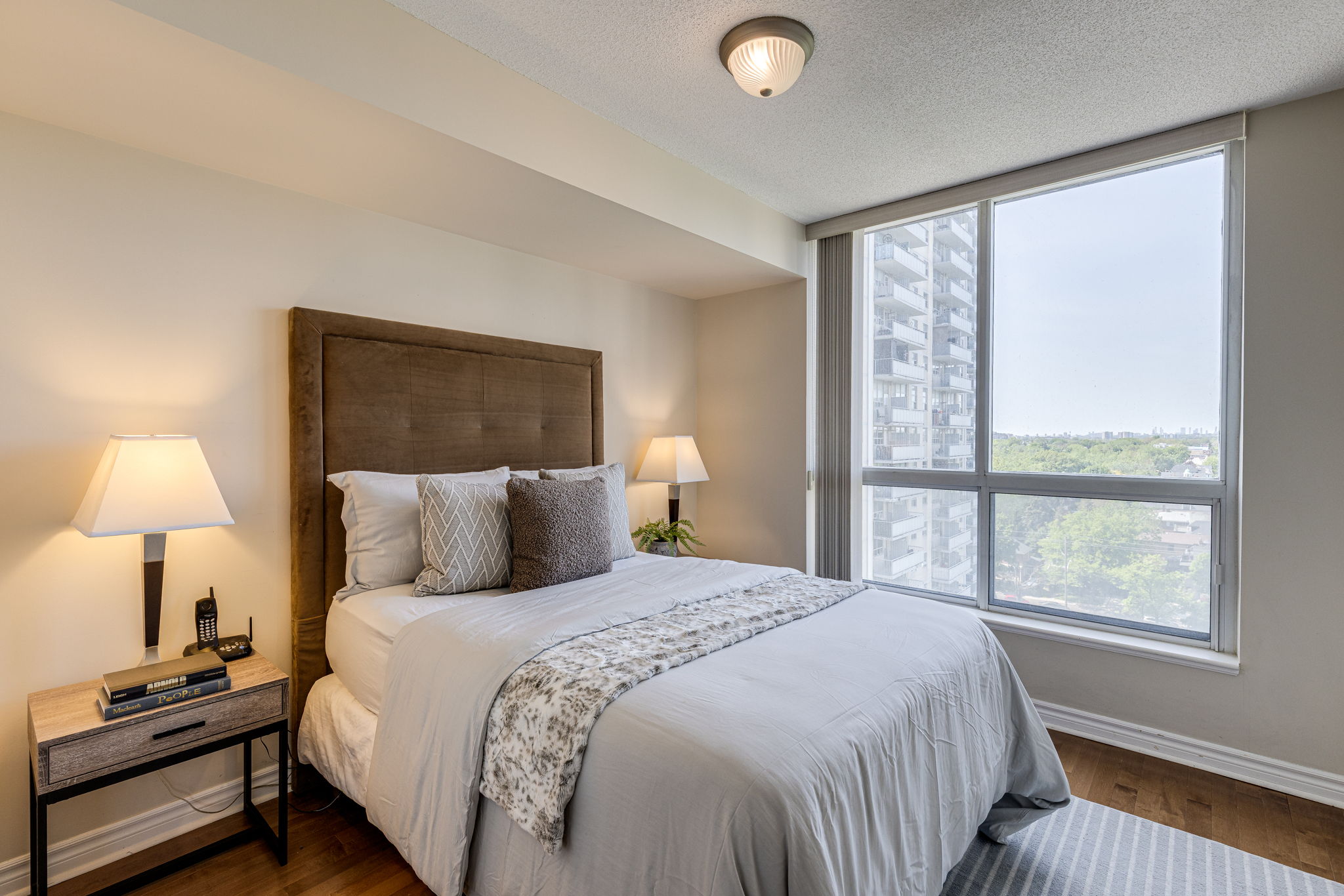 Toronto property showcase — delivered property photograph 17