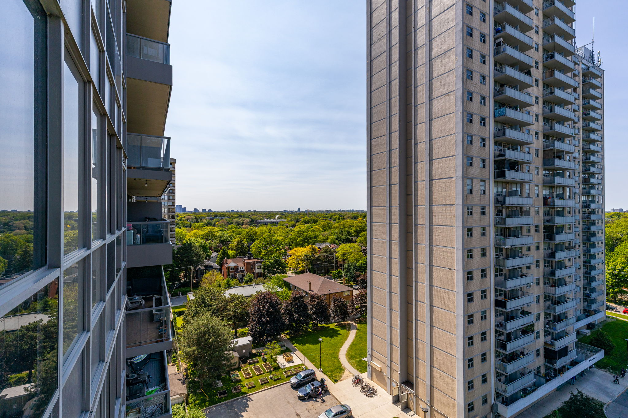 Toronto property showcase — delivered property photograph 23