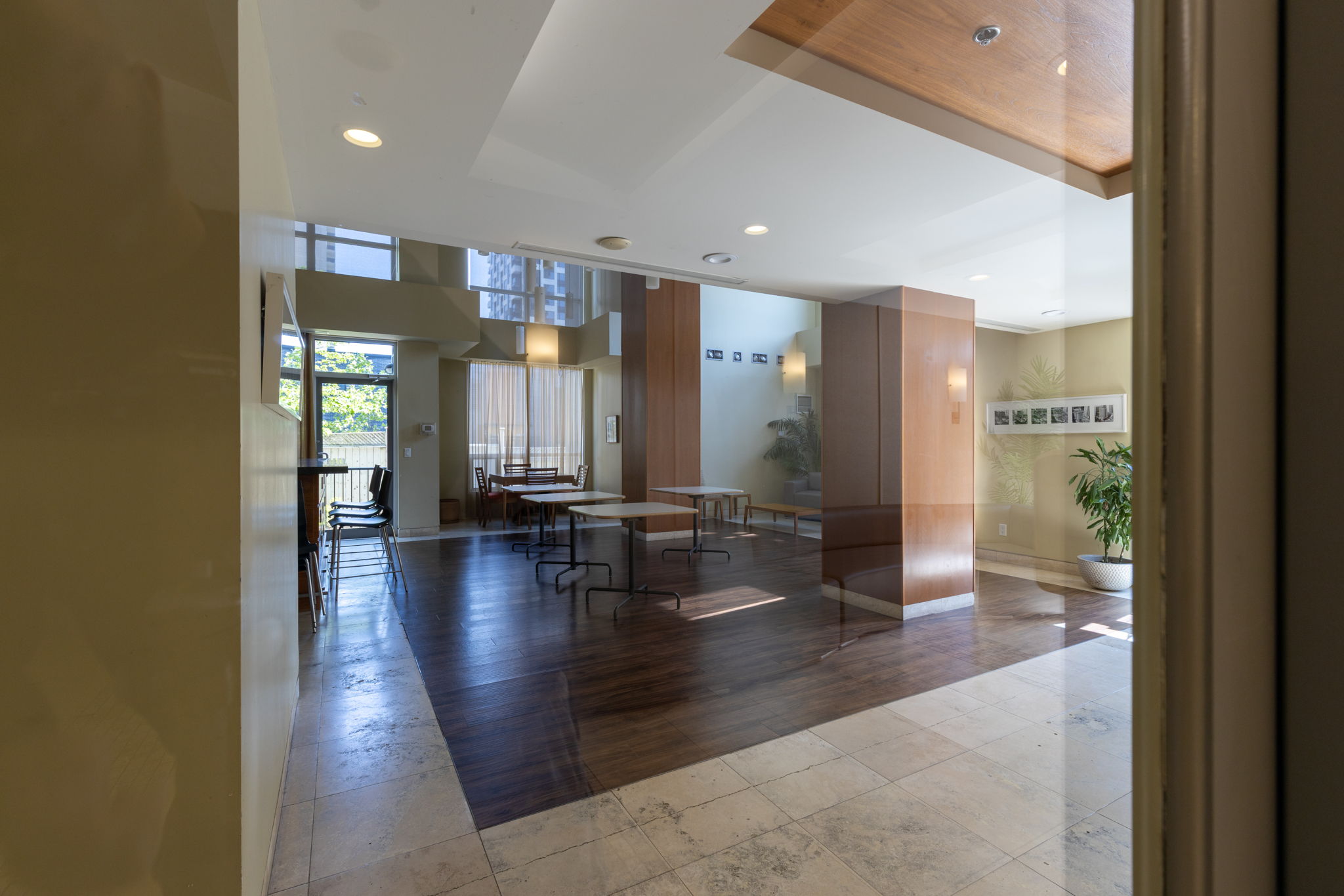 Toronto property showcase — delivered property photograph 31