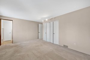  Photo 37