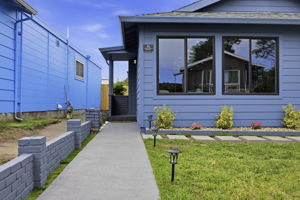 Photo 4