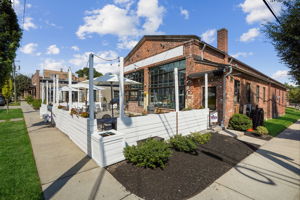 One of many yummy eateries.