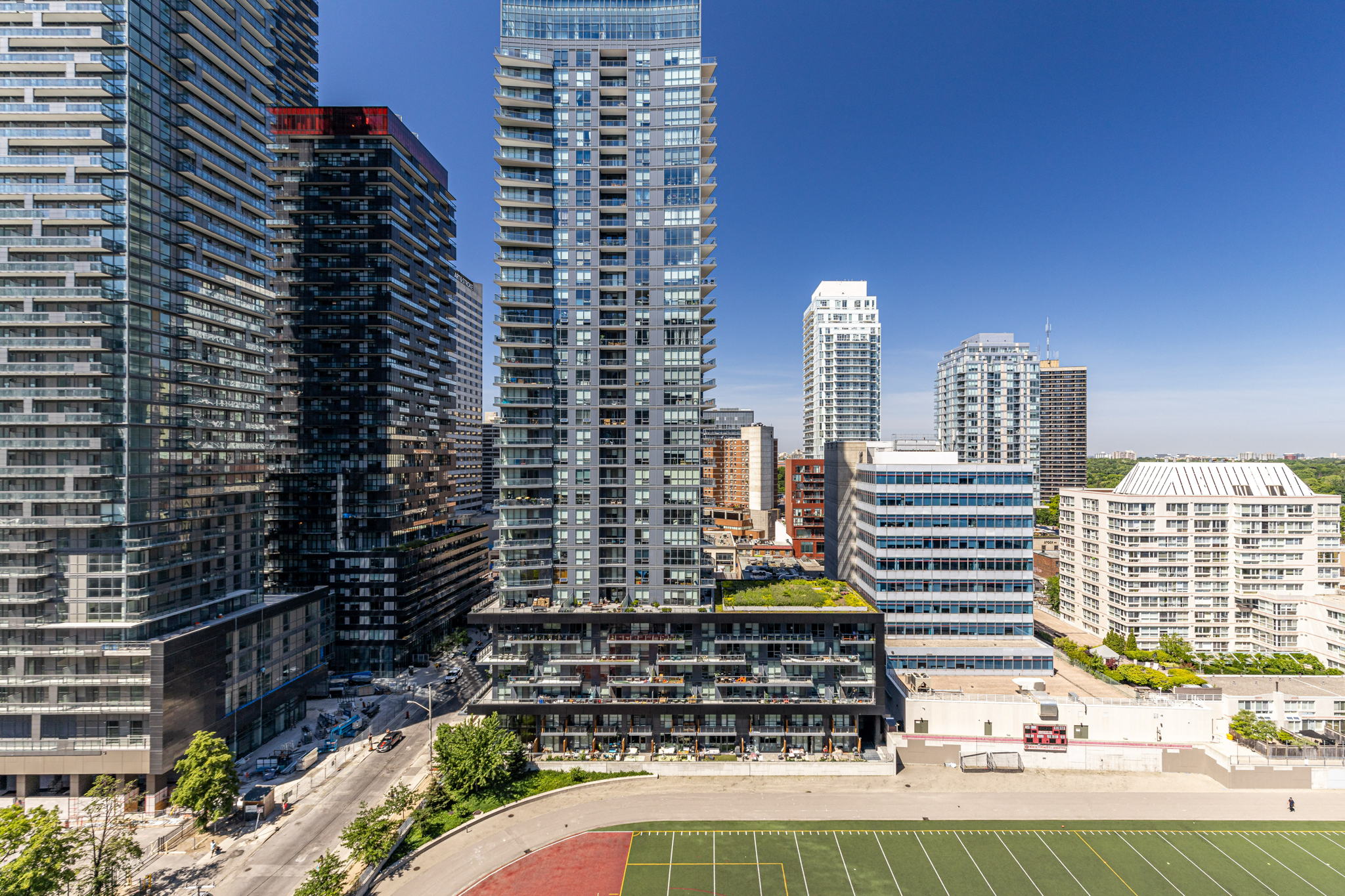 Toronto property showcase — delivered property photograph 46