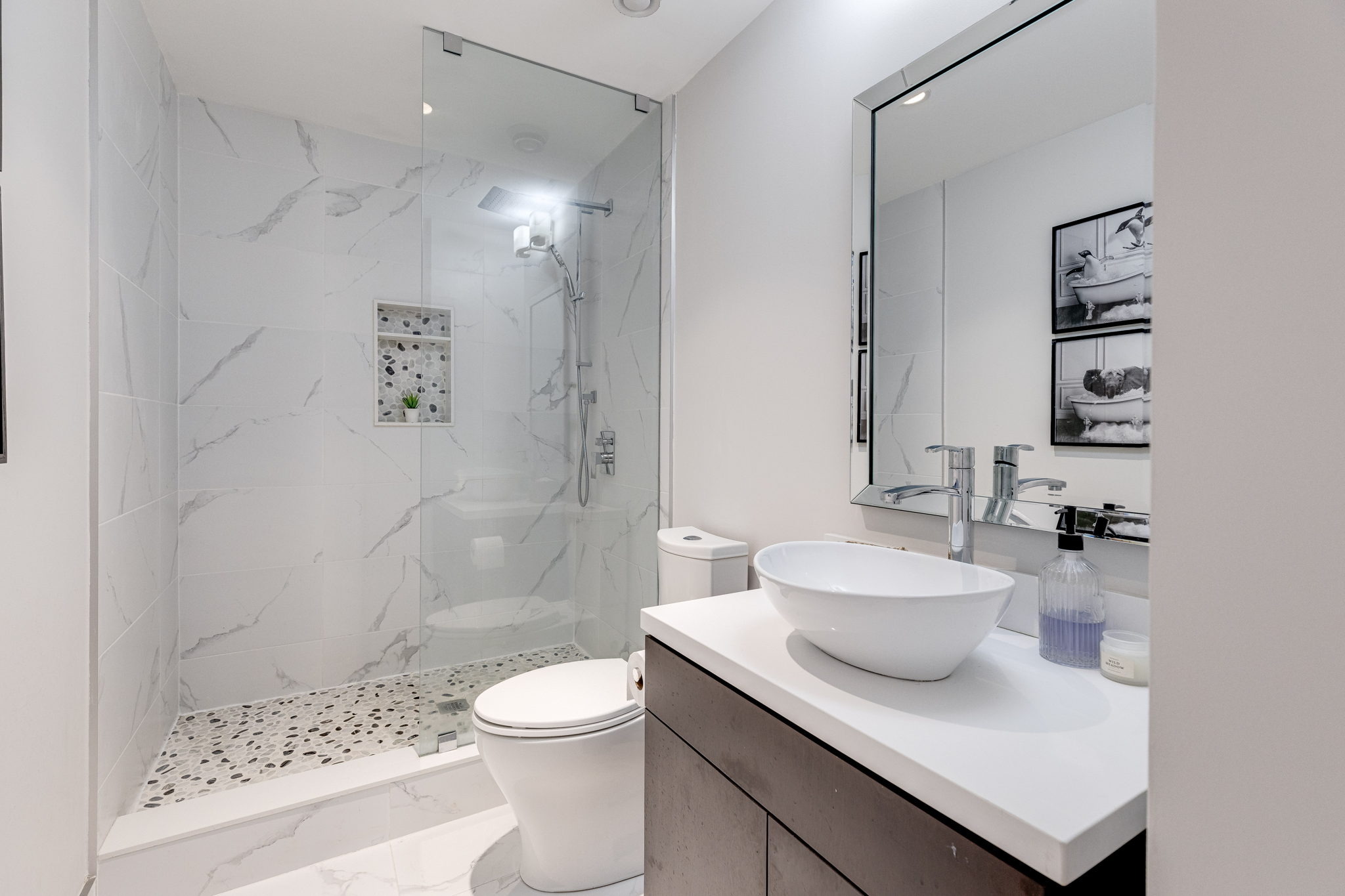 Toronto property showcase — delivered property photograph 23