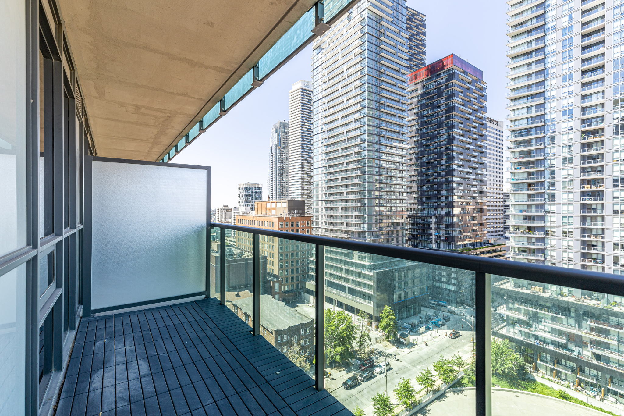 Toronto property showcase — delivered property photograph 43