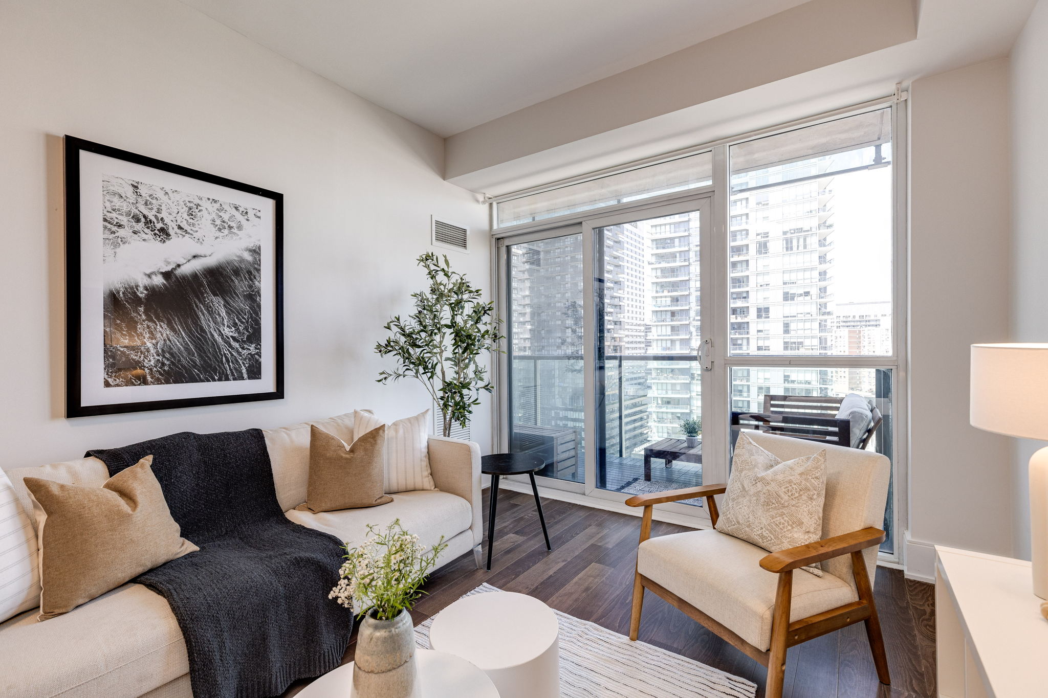 Toronto property showcase — delivered property photograph 14