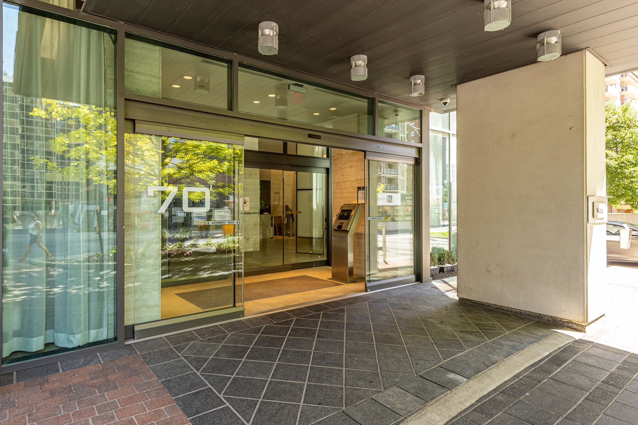 Toronto property showcase — delivered property photograph 2