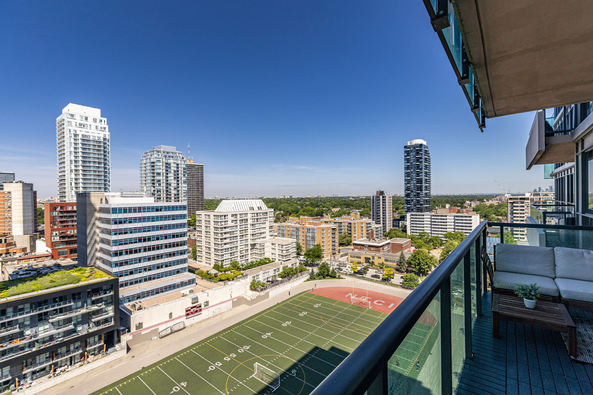 Toronto property showcase — delivered property photograph 45