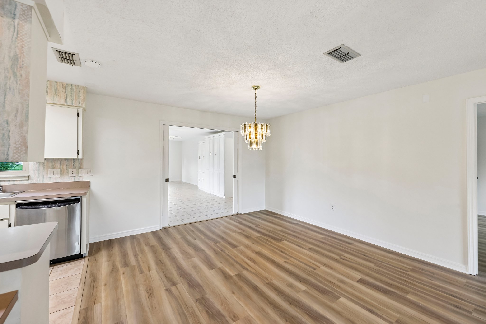 Stonehaven Ct-S3007-012.jpg