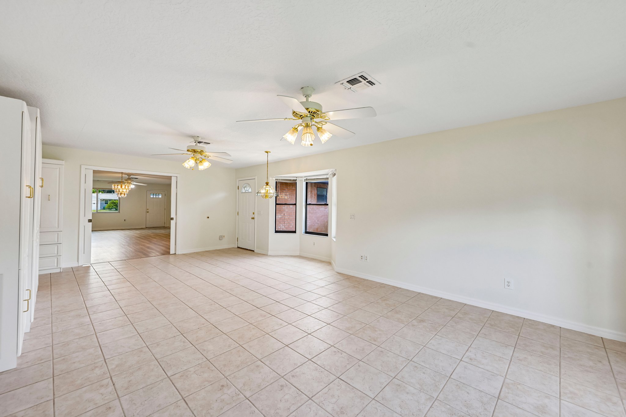 Stonehaven Ct-S3007-020.jpg