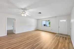 Stonehaven Ct-S3007-006.jpg
