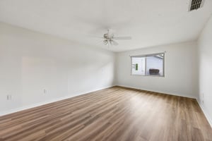 Stonehaven Ct-S3007-021.jpg