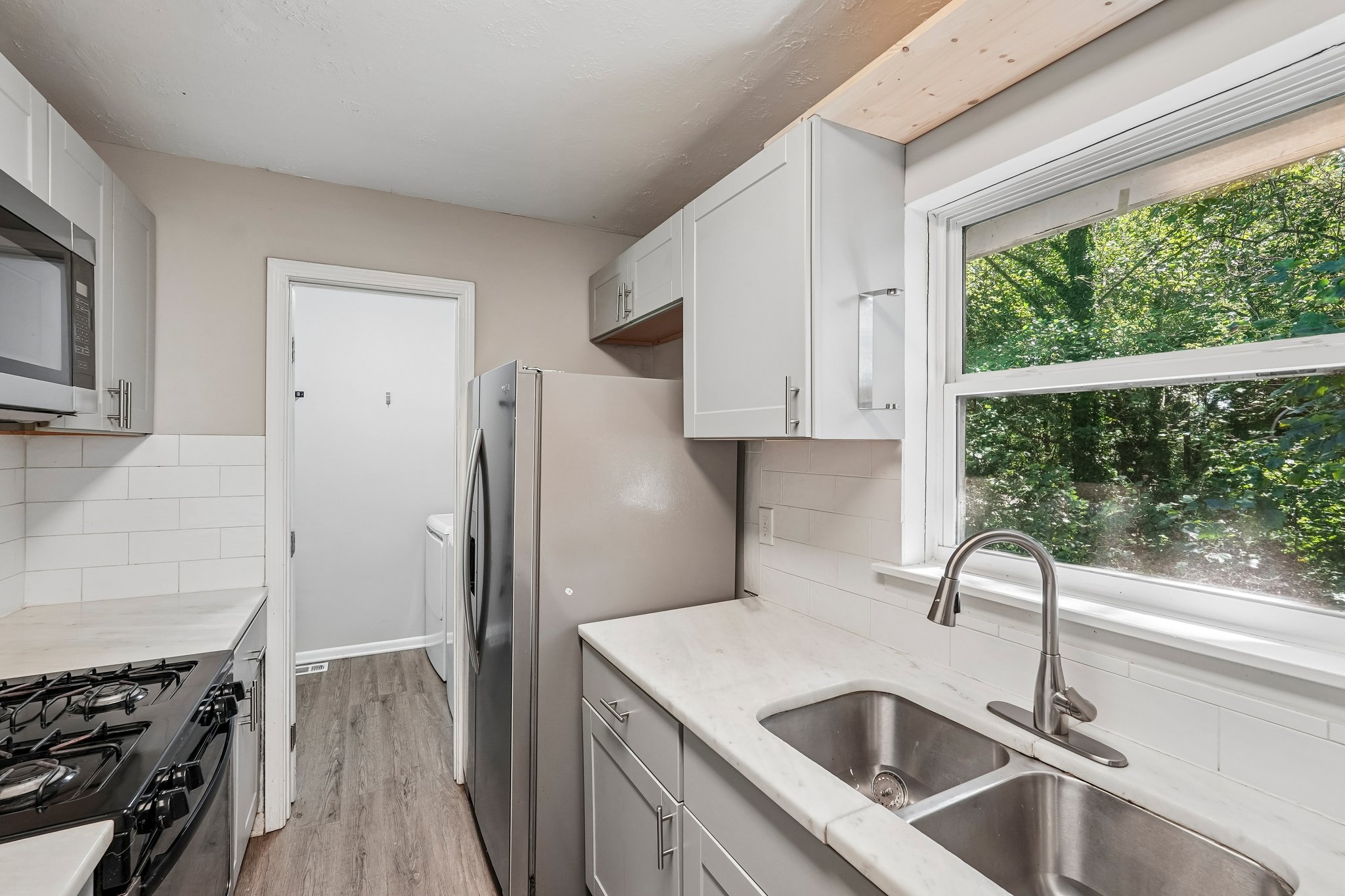 Stroud Dr SE-S0110-022.jpg